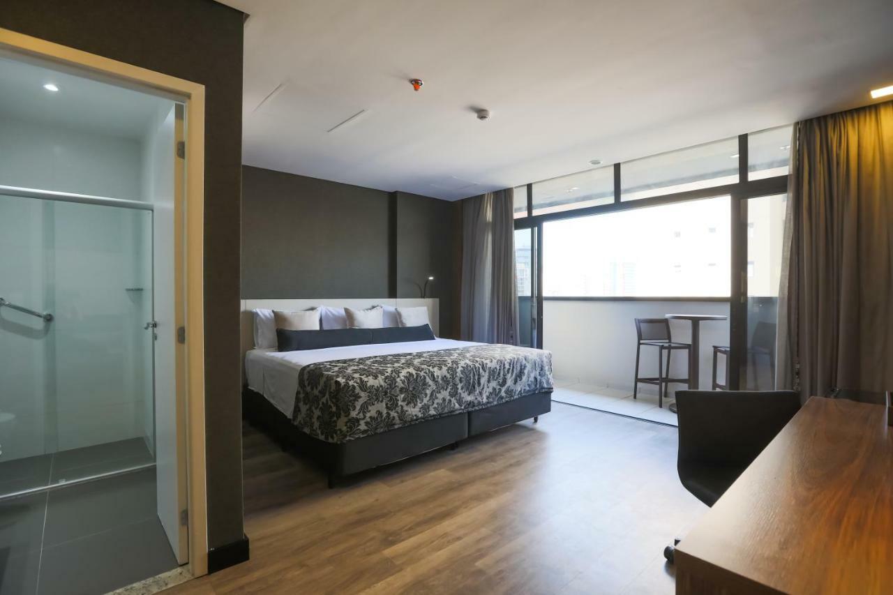 Ramada Hotel & Suites Озаску Экстерьер фото